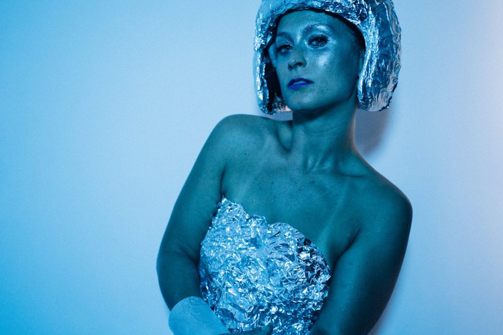 robotik sanat yaraticilik ve teknolojinin bulusmasi